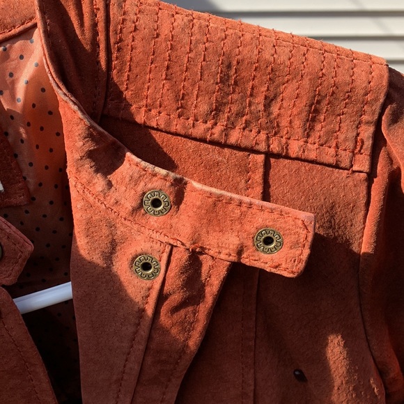 Jacket - Picture 3 of 12